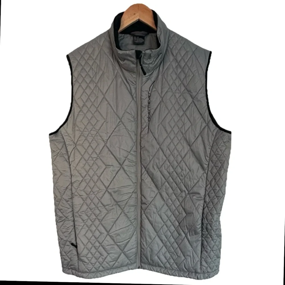 Obermeyer Men's Vest. Large. NWOT. Cool Interior Retro Winter Sports Graphics